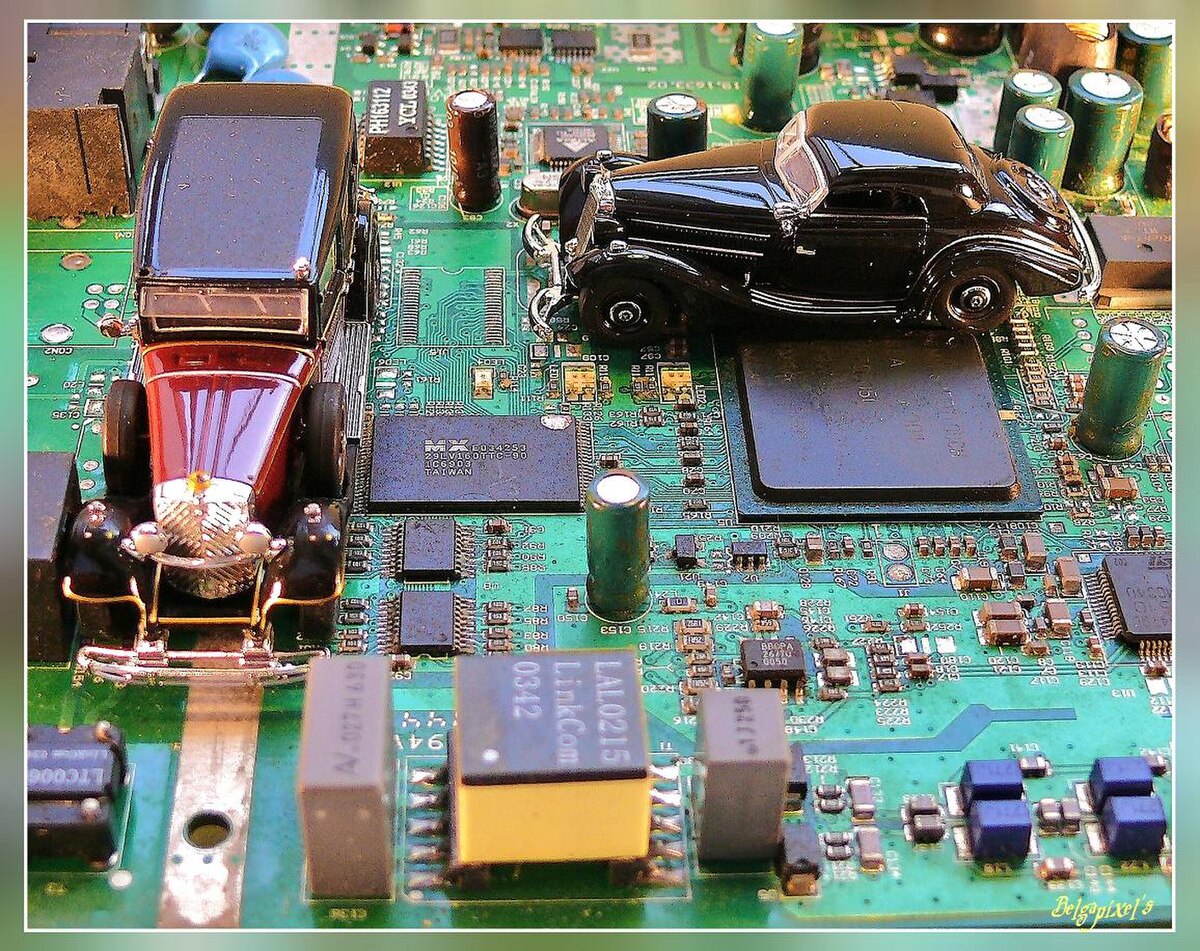 Tiny cars have entered the motherboard. Observability reports normal commuting conditions.